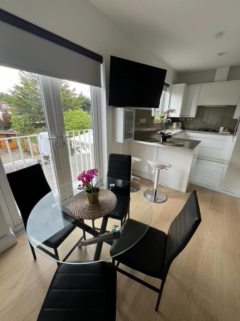 Zenobia London Luxury Apartments Finchley Exterior foto