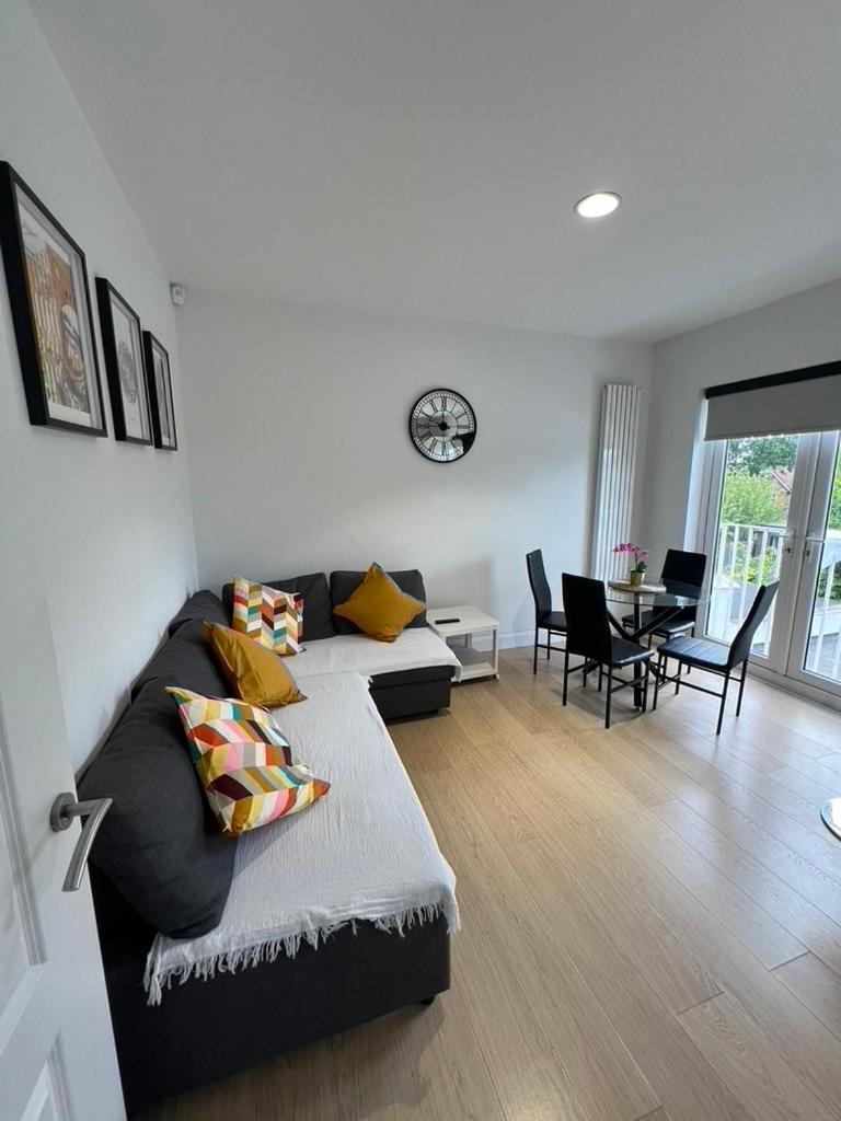 Zenobia London Luxury Apartments Finchley Exterior foto