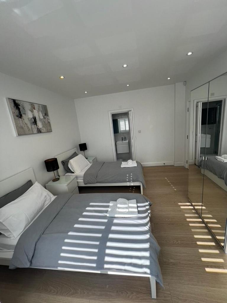Zenobia London Luxury Apartments Finchley Exterior foto