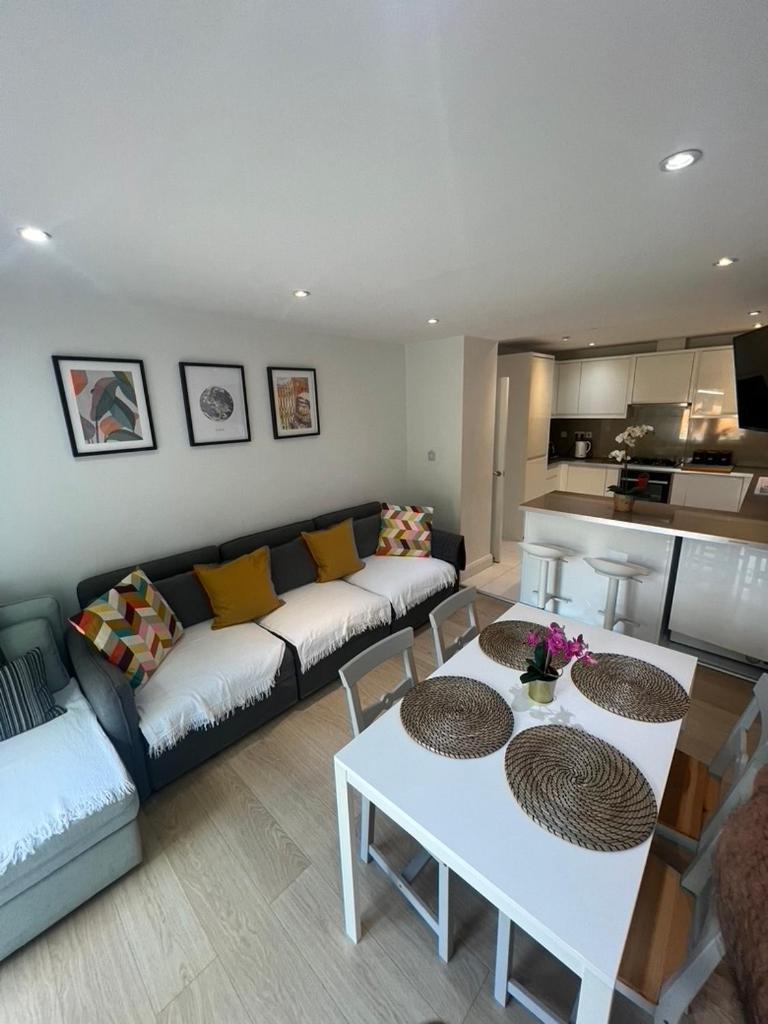 Zenobia London Luxury Apartments Finchley Exterior foto
